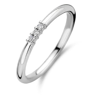 Tisento - Silvur ringur við zirkonum