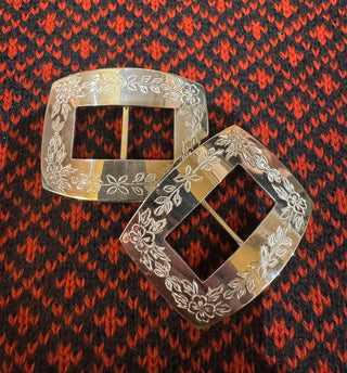 Skógvaspenni til konufólk "Blóma C"