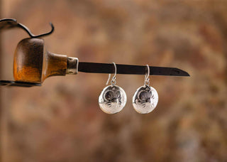 Oyrahang við knappi